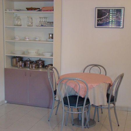 Studio Apartments Kuljis Віс Екстер'єр фото