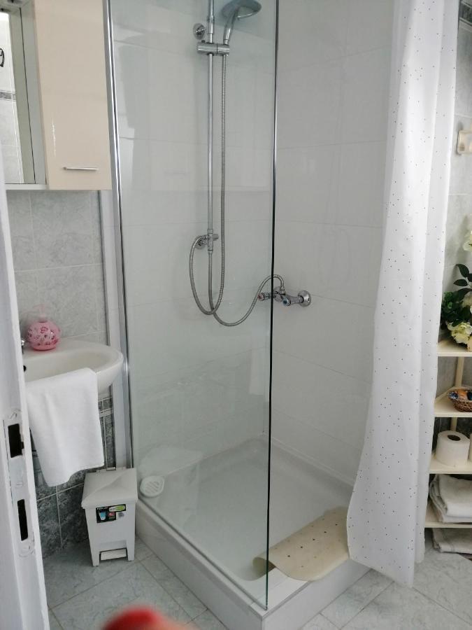 Studio Apartments Kuljis Віс Екстер'єр фото